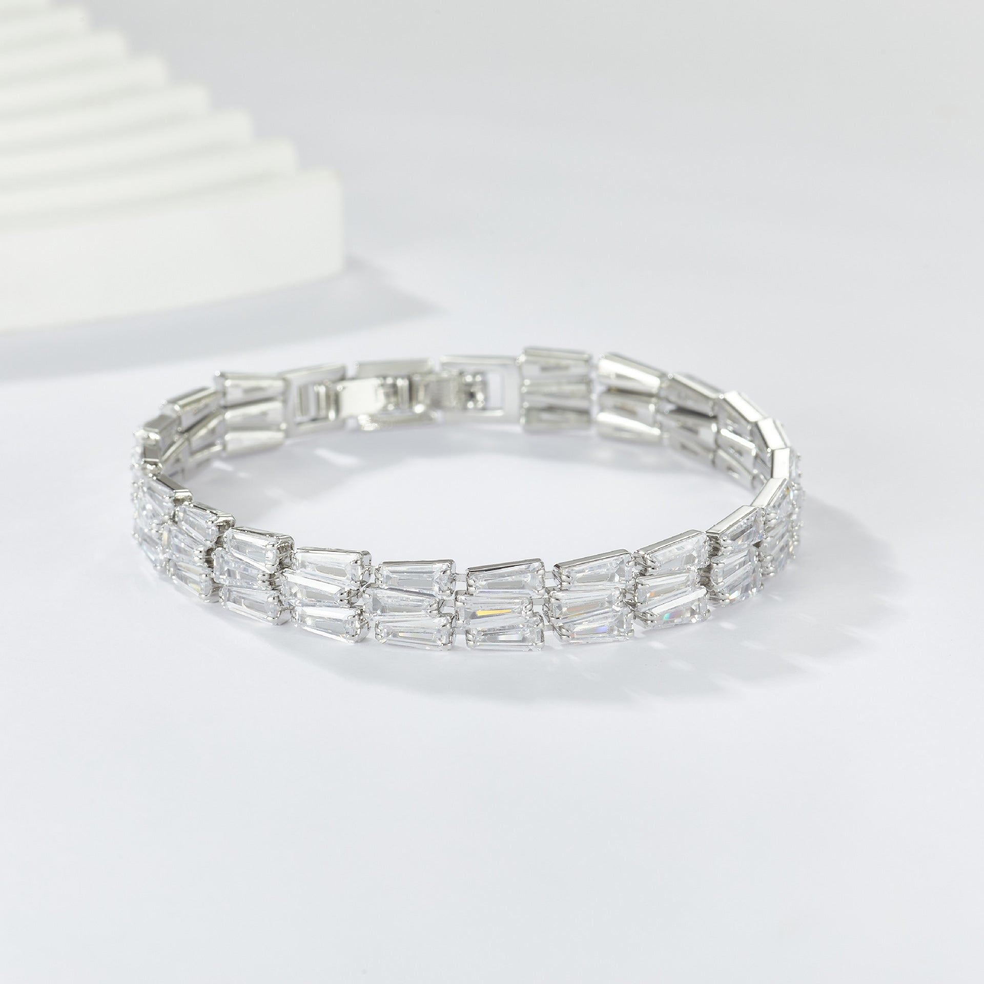 Bracelet studded with stones