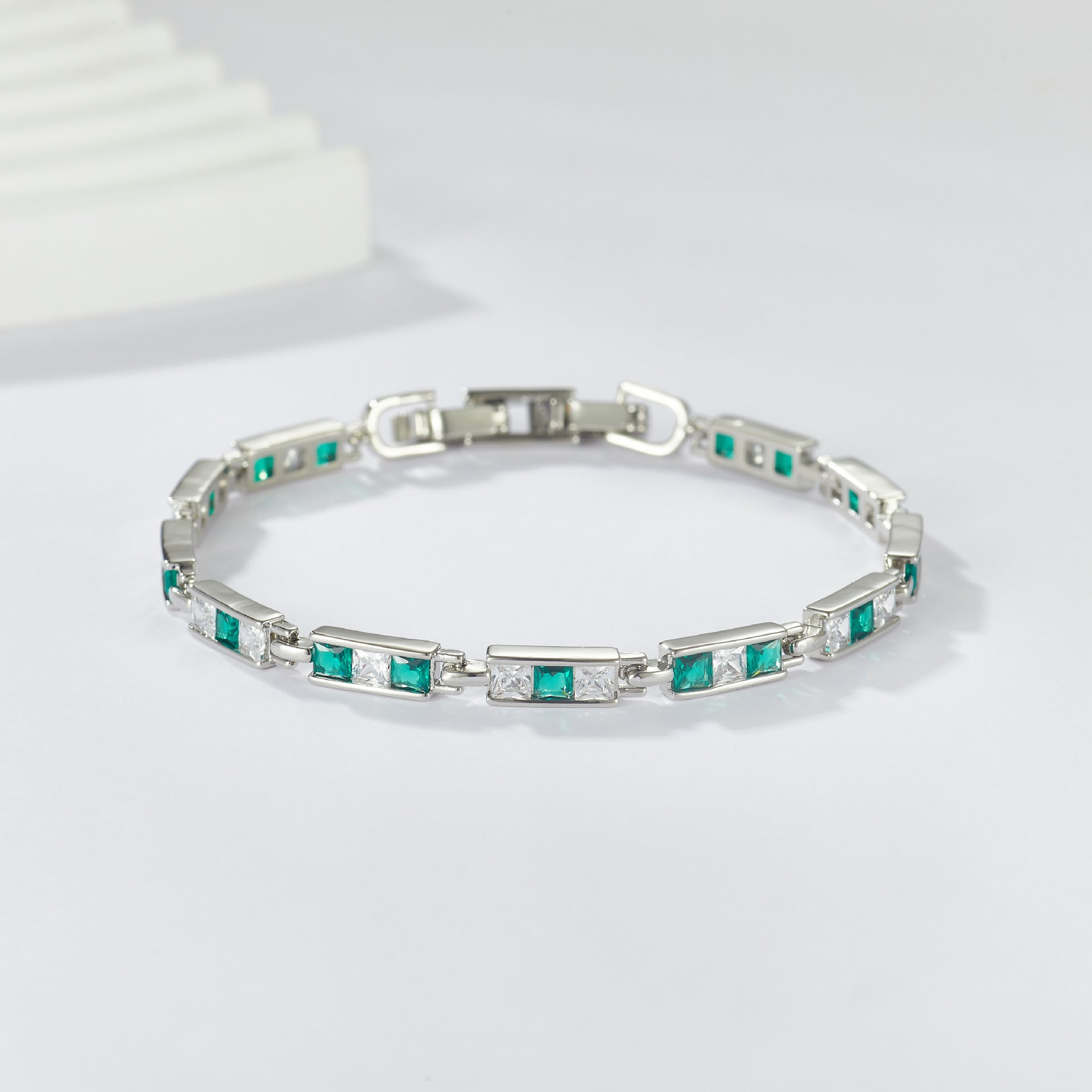 Bracelet studded with stones