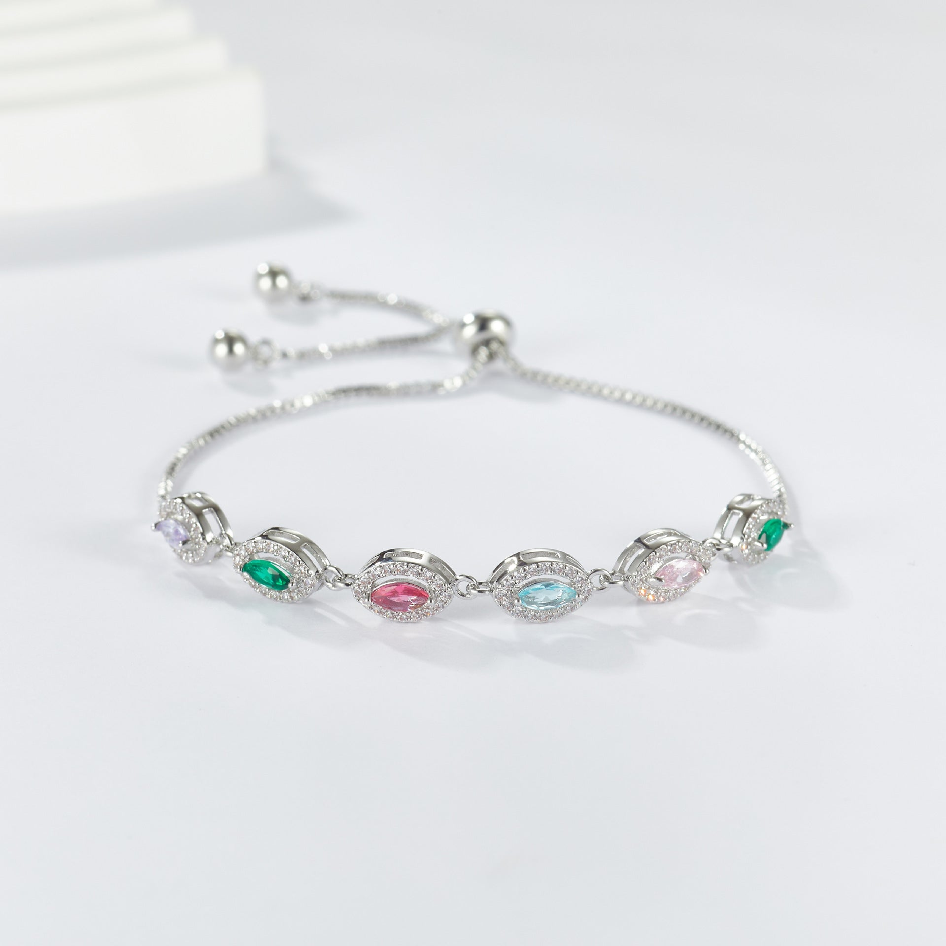 Bracelet studded with stones