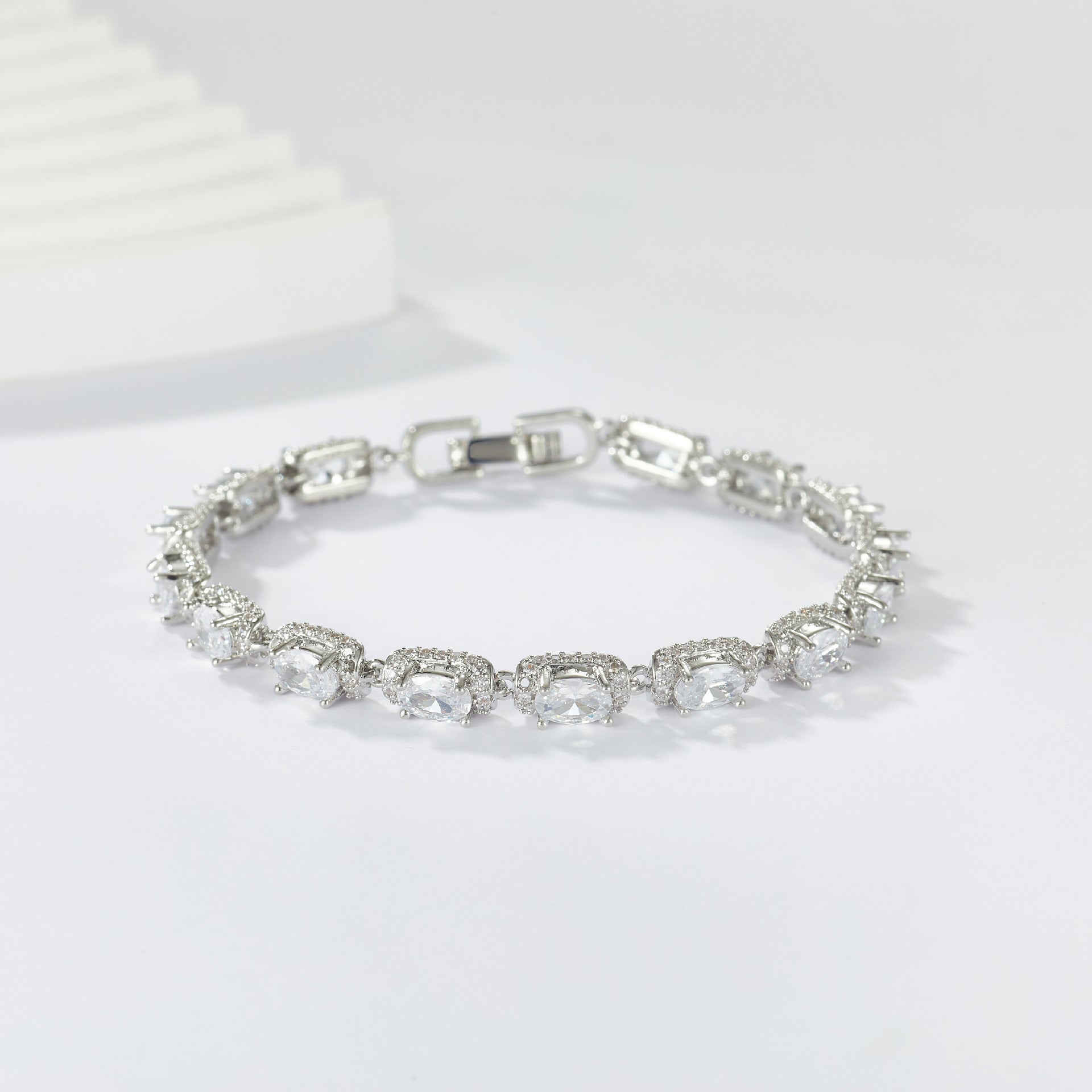 Bracelet studded with stones