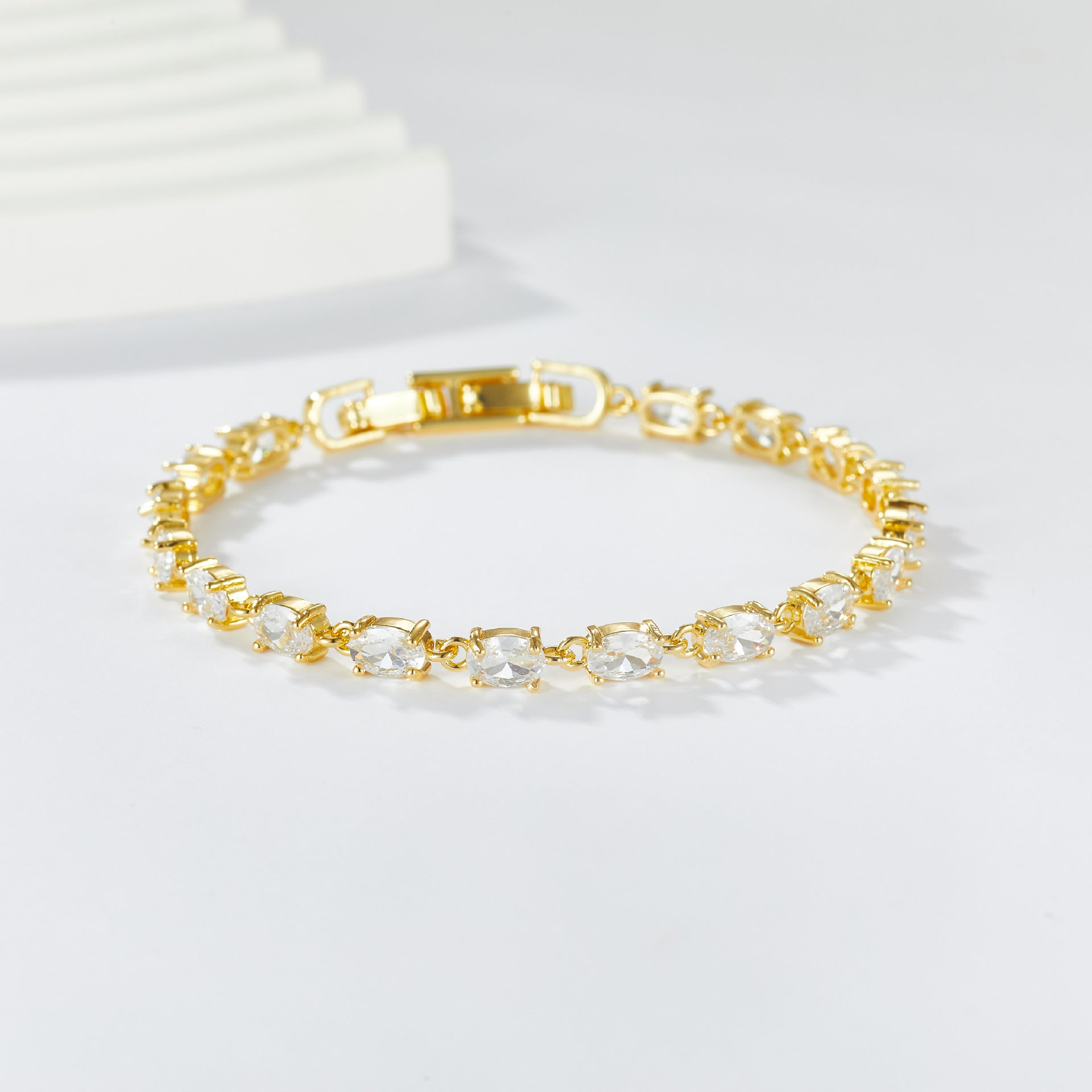 Bracelet studded with stones