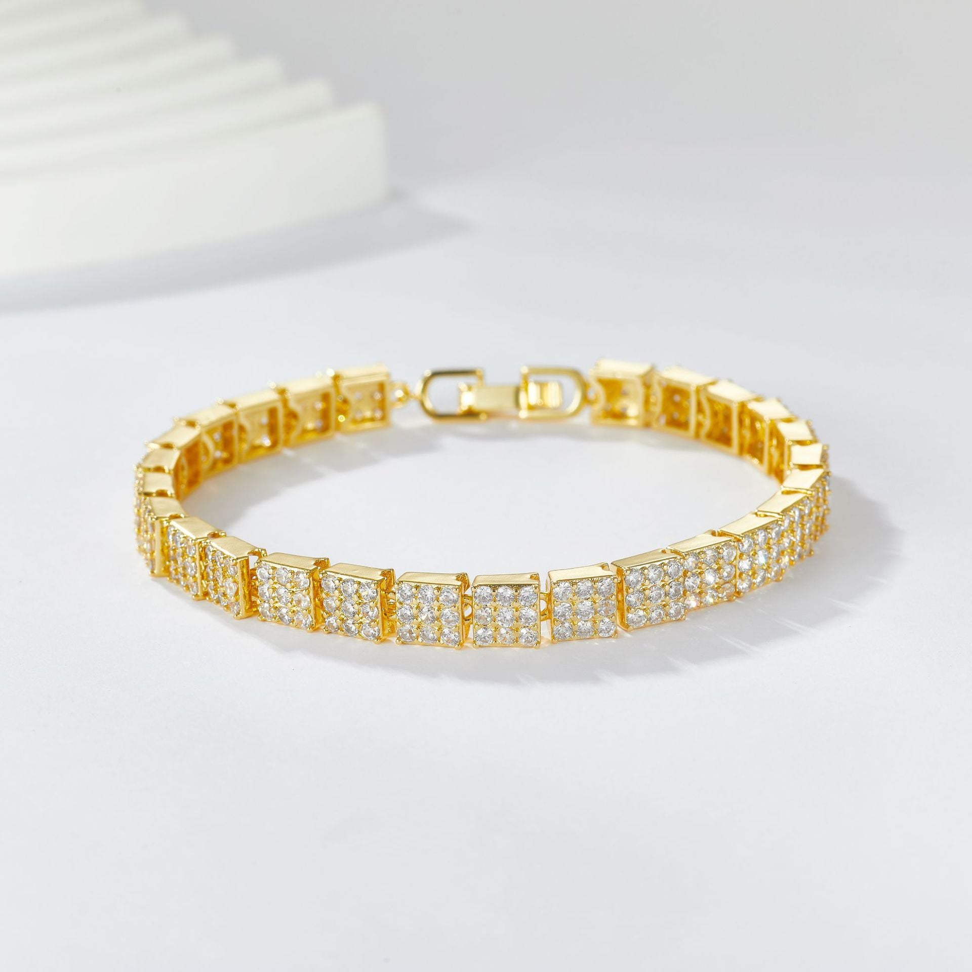 Bracelet studded with stones