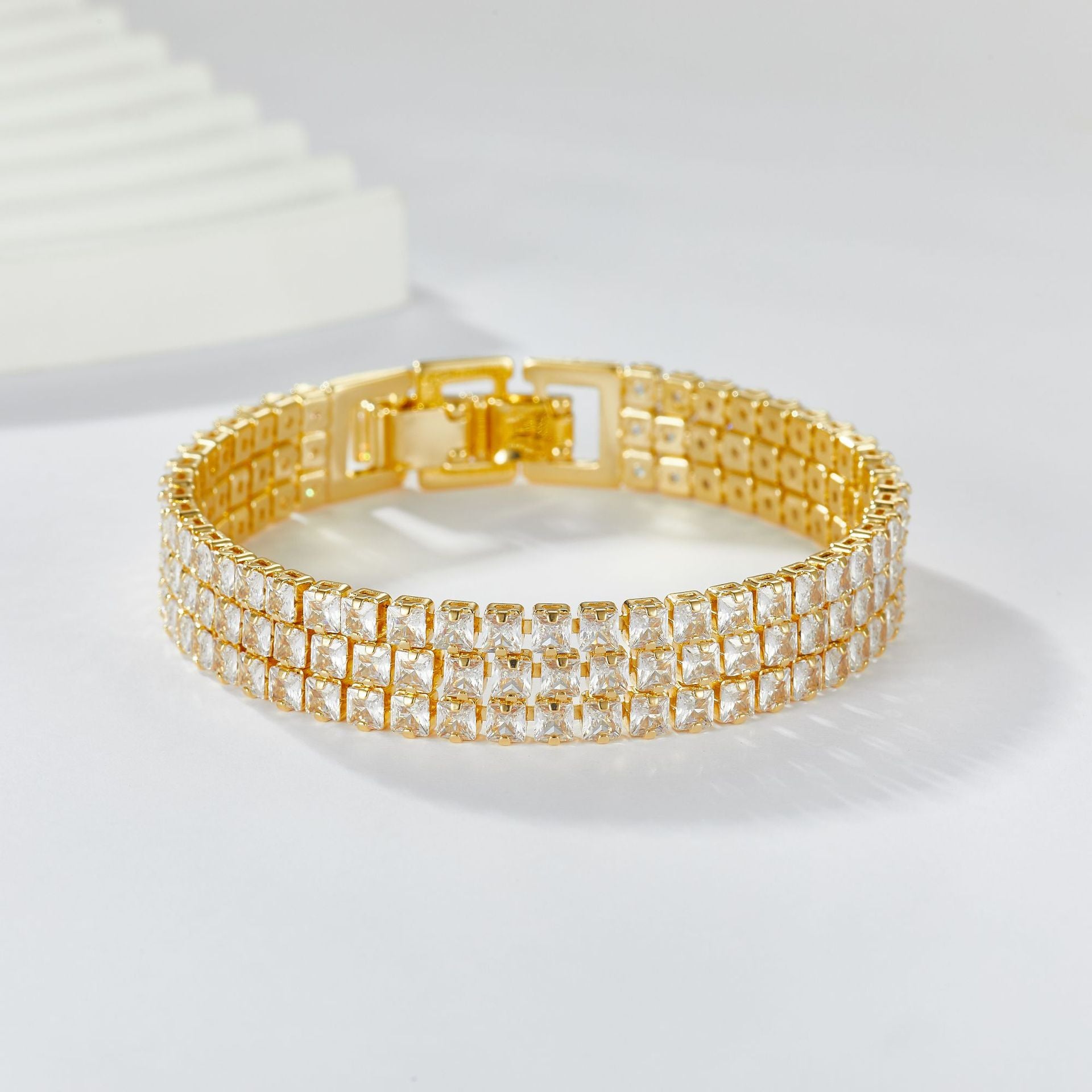 Bracelet studded with stones