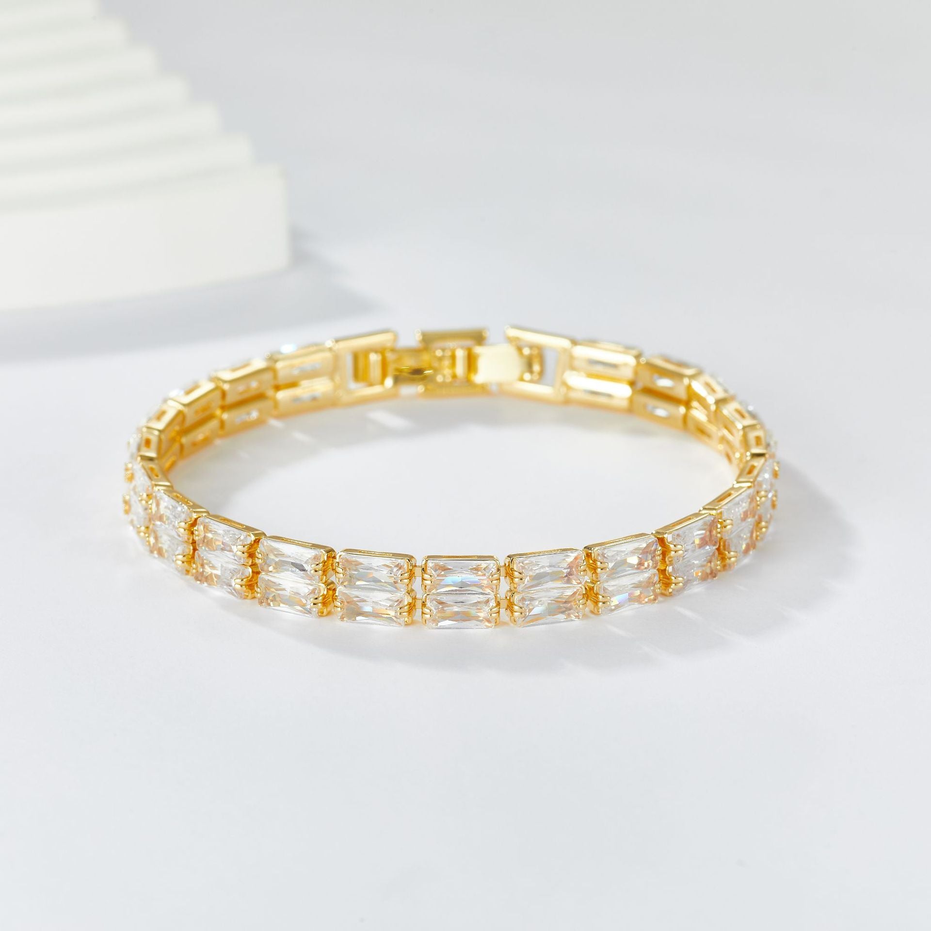 Bracelet studded with stones