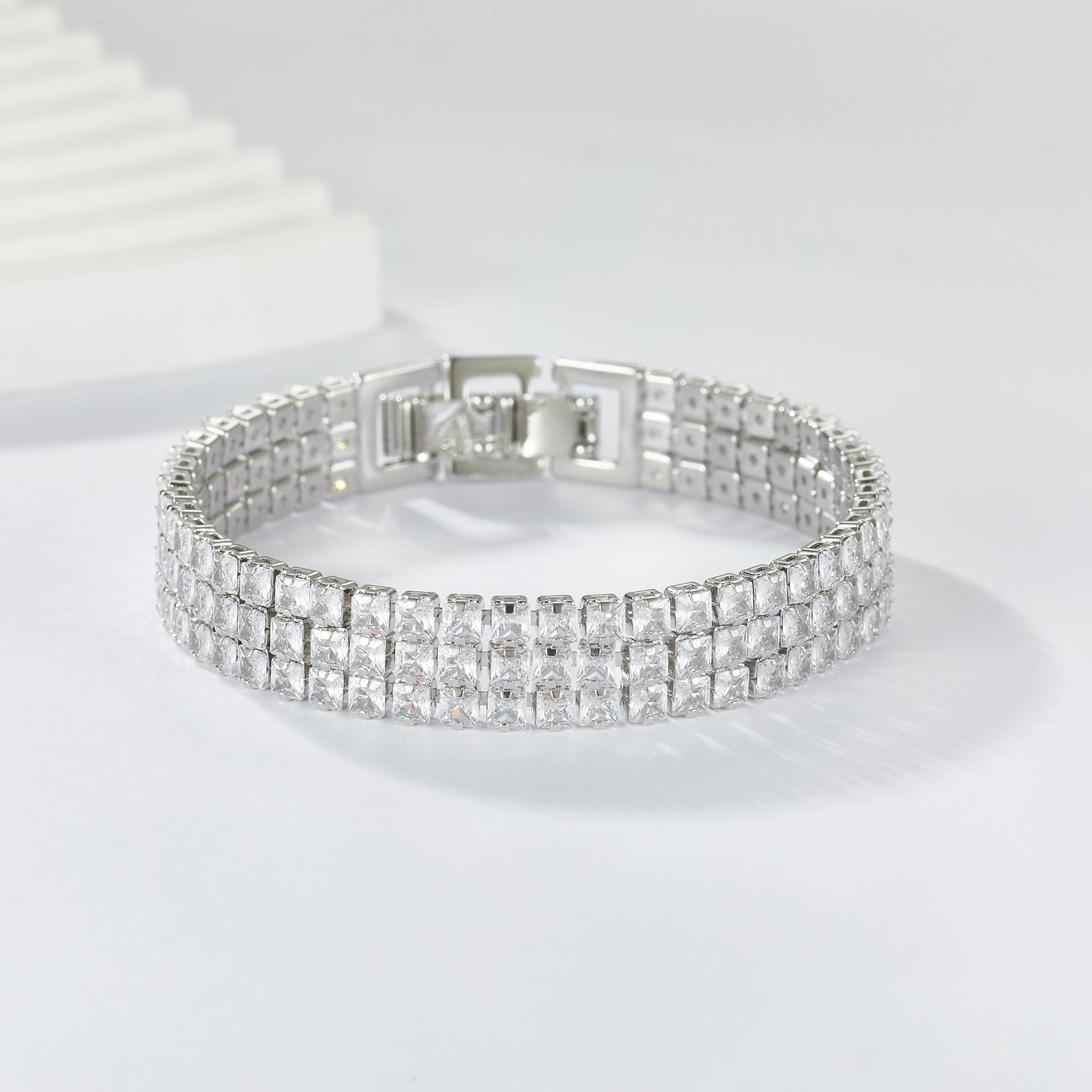 Bracelet studded with stones