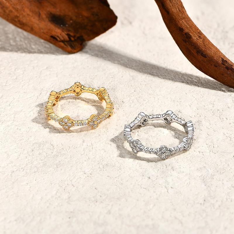 Color Synthetic Round Moissanite Ring